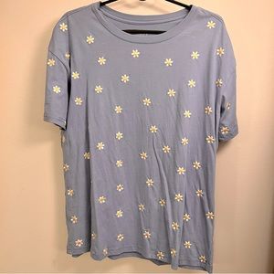 Mighty Fine Oversized Daisy Embroidered T-Shirt Size S